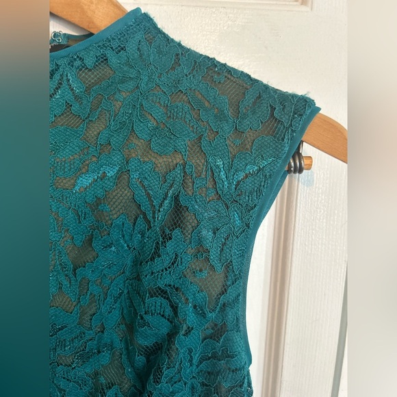 Kit from the Kloth lace pencil dress - Picture 2 of 15